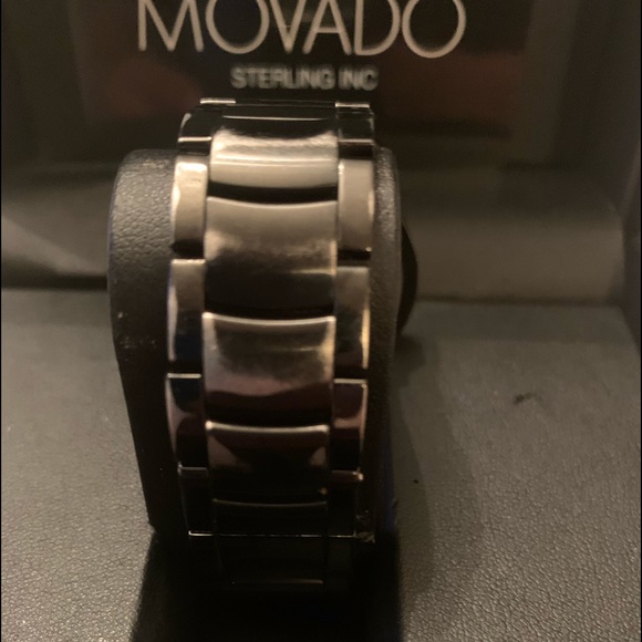 MOVADO Museum Classic Watch - Picture 4 of 6
